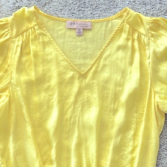 Philosophy Silky Short Sleeve Top - Picture 3 of 6